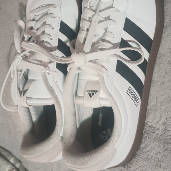 Shoes - Picture 3 of 3